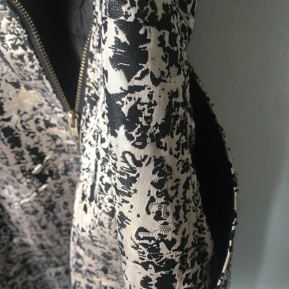 Jealous Tomato Dress Gold & Black Medium - Picture 9 of 10